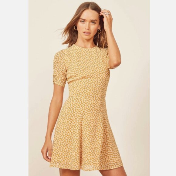 Brand New Reformation Gracie Short Sleeve Floral Crepe Mini Dress - Picture 12 of 15